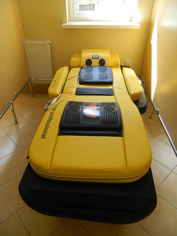 Pod Arkadami Hotel Darlowko Luaran gambar