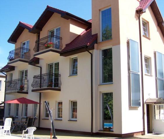 Pod Arkadami Hotel Darlowko Luaran gambar