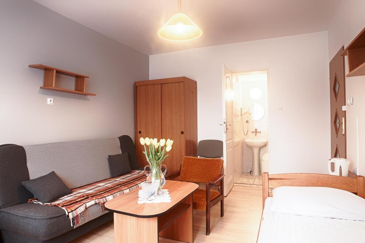 Pod Arkadami Hotel Darlowko Luaran gambar
